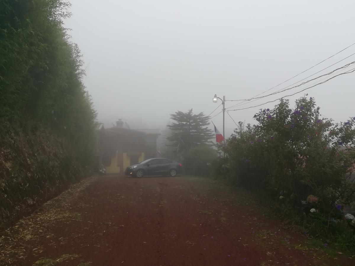 Hotel Chalets Los Volcanes Fraijanes Exterior foto