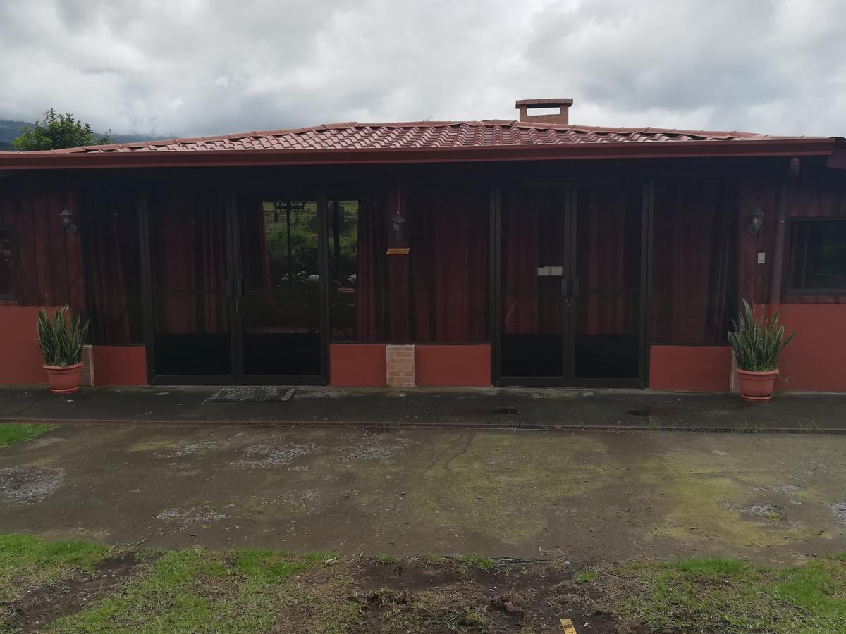 Hotel Chalets Los Volcanes Fraijanes Exterior foto